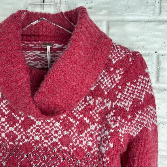 FREE PEOPLE Red Turtleneck/Cowl neck Fair Isle Sweater | Wool - Picture 2 of 7
